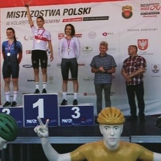 Akademickie Mistrzostwa Polski w kolarstwie szosowym – dzień drugi
Jazda indywidualna na czas kobiet.
1miejsce - Agnieszka Skalniak-Sójka – studentka WSKFiT
2miejsce Marta Lach
3miejsce Hall Marianna
Gratulujemy i życzymy kolejnych sukcesów!!!